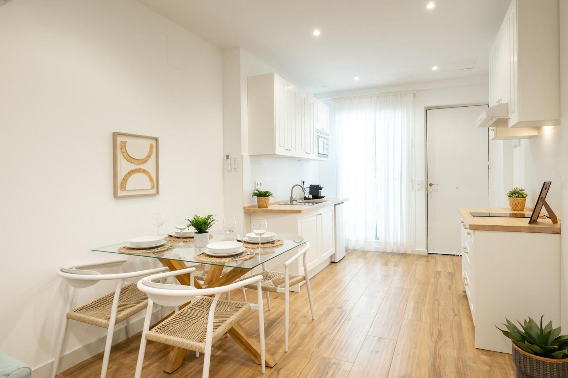 Isg Apartments Triana 1 세비야 외부 사진